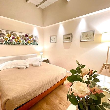 Cozy Santa Maria Novella Uffizi Duomo 2Beds-2Baths Apartment Florence Exterior photo
