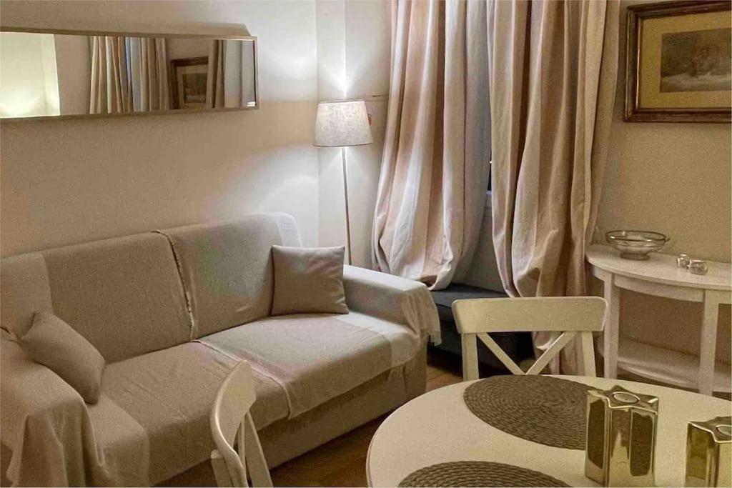 Cozy Santa Maria Novella Uffizi Duomo 2Beds-2Baths Apartment Florence Exterior photo