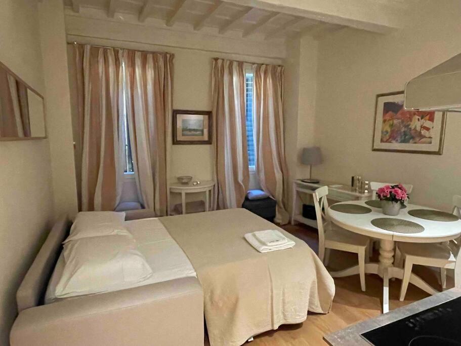 Cozy Santa Maria Novella Uffizi Duomo 2Beds-2Baths Apartment Florence Exterior photo