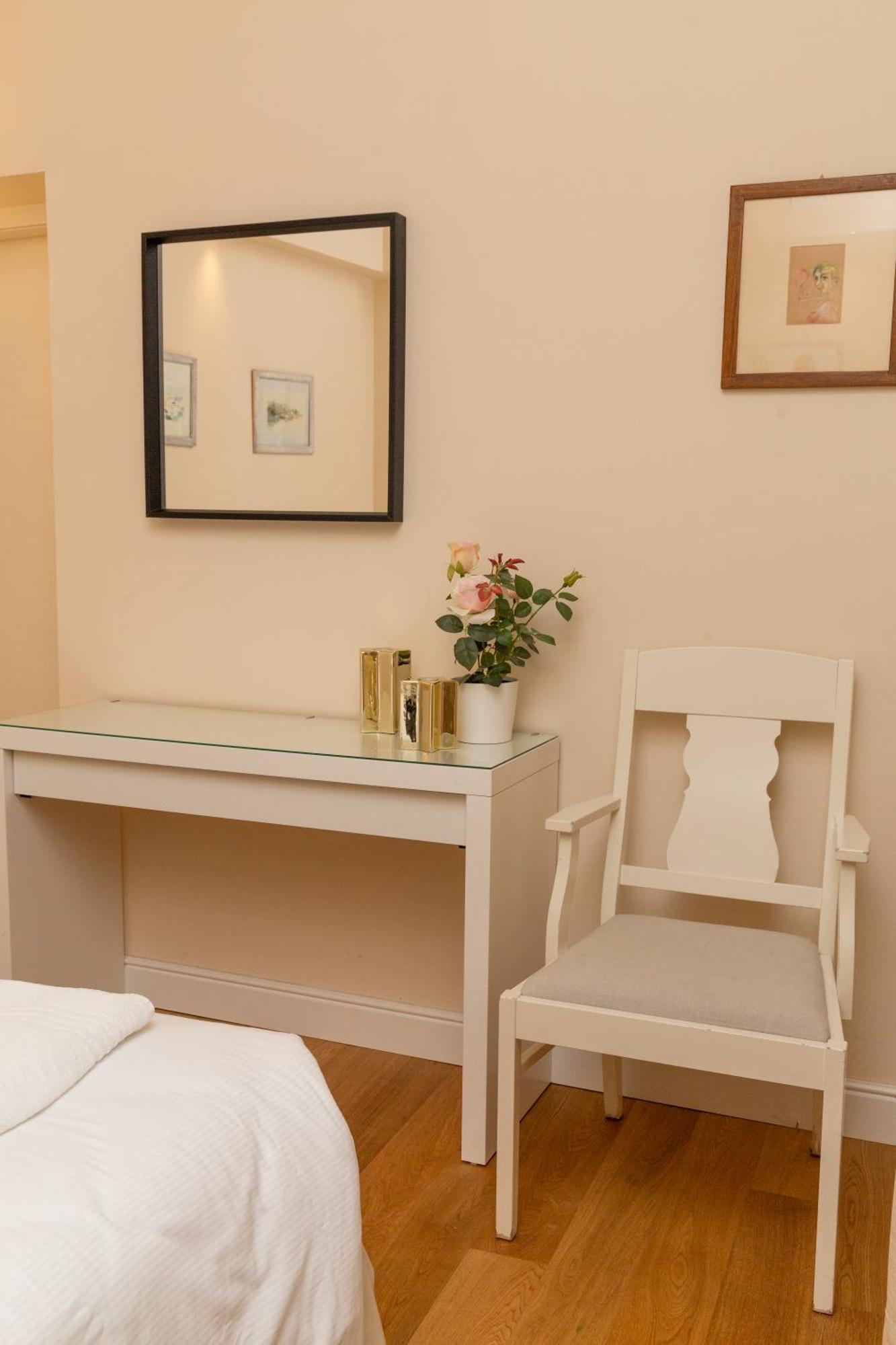 Cozy Santa Maria Novella Uffizi Duomo 2Beds-2Baths Apartment Florence Exterior photo